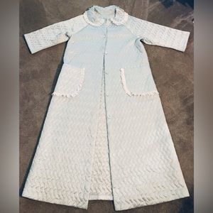 Vintage quilted bathrobe